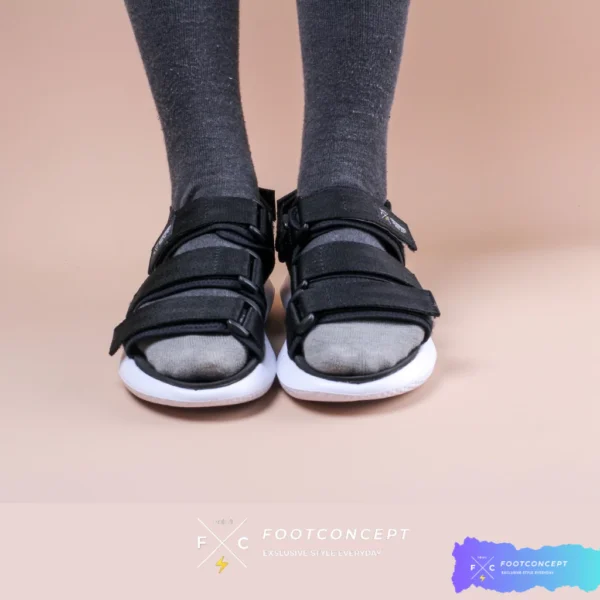 Sandal Gunung Kasual Pria Wanita Flat sandals - Aera Full Black 36-44